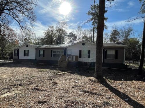 13598 Pinewood Village Dr, Conroe, TX 77302-6842