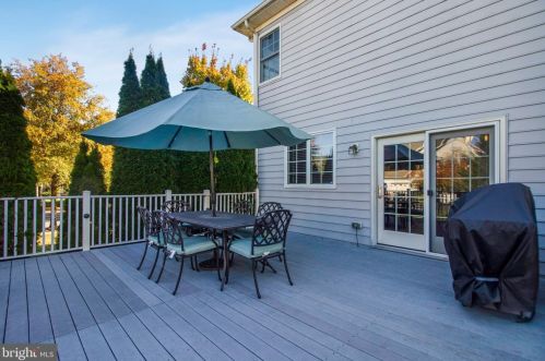 5312 Kernstown Ct, Haymarket VA  20169-4504 exterior