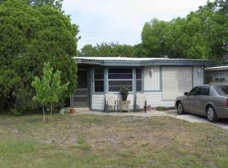 207 Emerald Ln, Largo, FL 33771-2626
