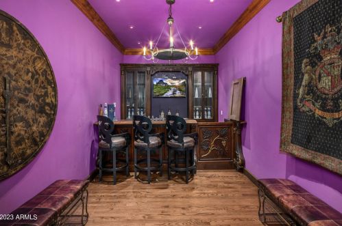 41 Biltmore Est, Phoenix AZ 85016-2819 exterior