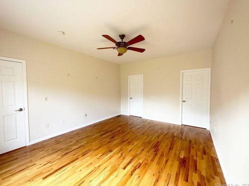 108 Silver Island Way, Kensington CT  06037-4094 exterior