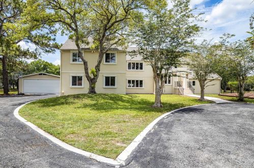 17320 Whirley Rd, Lutz FL  33558-4827 exterior