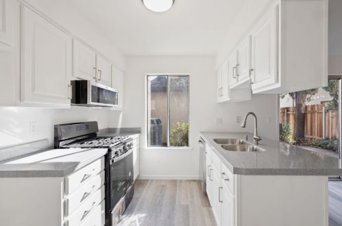 2232 Baywater Ln, Rancho Cordova CA  95670-4256 exterior