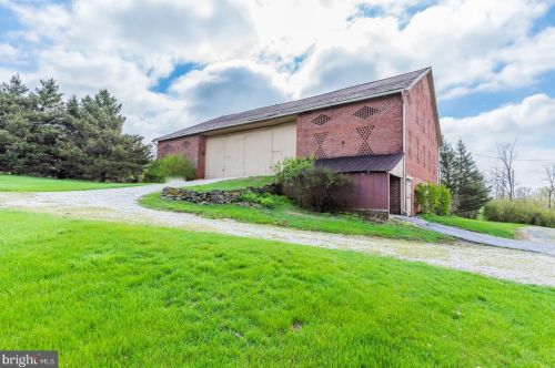 440 Franklin Church Rd, Siddonsburg PA  17019-9766 exterior