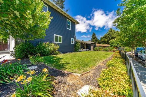 3303 Magowan Dr, Santa Rosa CA  95405-5117 exterior