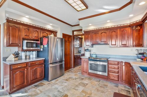 3854 Maple Grove Rd, Marion OH  43302-8459 exterior