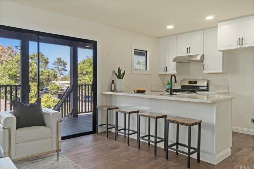 1500 Hillcrest Dr, Pismo Beach CA  93420-2215 exterior
