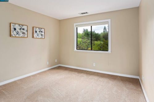 90 Wild Oak Ct, Danville CA  94506-4546 exterior