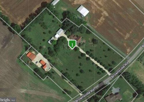 6325 Brownsville Rd, Harrington, DE 19952-3742