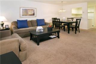 4067 Harbour Dr, Palmyra NJ  08065-2115 exterior