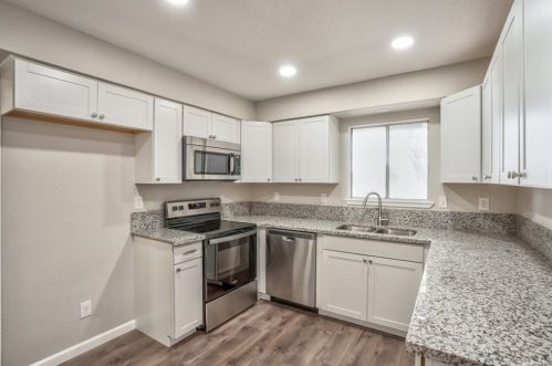 308 Stadium Rd, Madera CA  93637-5354 exterior