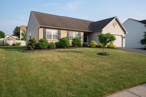511 Calabria Dr, Blandon, PA 19510-9440