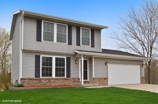 435 Scott Ct, Hartford, WI 53027-2572