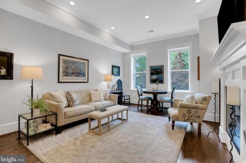 42 W St, Washington, DC 20001