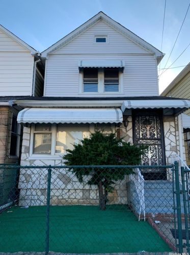 107-36 129th St, Jamaica, NY 11418-2809