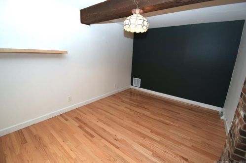 168 Sea Hill Rd, North Branford CT  06471-1406 exterior