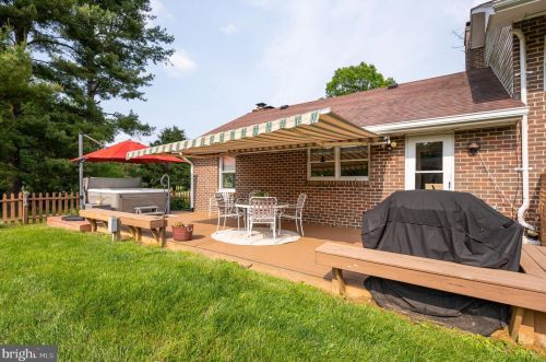 3153 Engle Molers Rd, Harpers Ferry WV  25425-5365 exterior