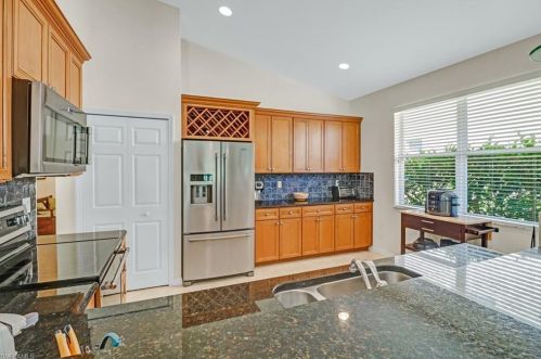 2132 Par Dr, Naples FL  34120-0503 exterior