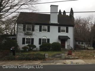 501 Justice St, Hendersonville NC  28739-4217 exterior