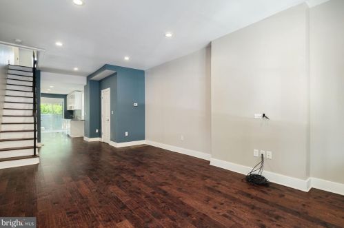 2228 Dickinson St, Philadelphia, PA 19146-4205
