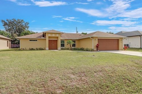 1710 46th Ter, Naples, FL 34116-5840