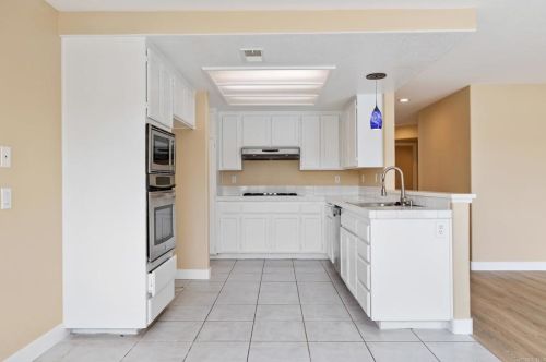 5166 Via Malaguena, Oceanside CA  92057-2636 exterior