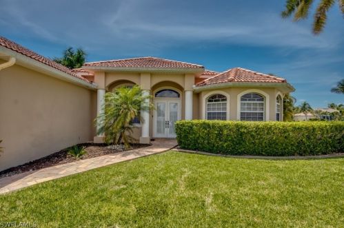 1508 43rd St, Cape Coral, FL 33904-7359
