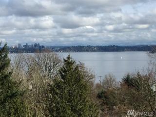 501 33rd Ave, Seattle WA  98122-6303 exterior