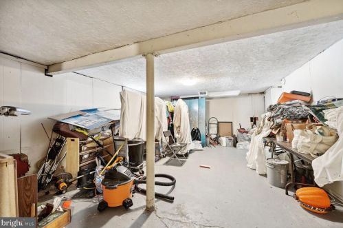 15 54th St, Washington DC 20019-6590 exterior