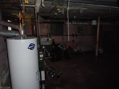 78 Fairmount Ter, East Orange NJ  07018-2355 exterior