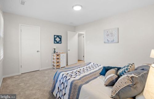 625 Jaeger Ct, Erial NJ  08081-1123 exterior