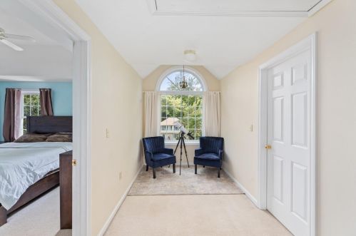 17 Meetinghouse Rd, Keene NH  03431-2065 exterior