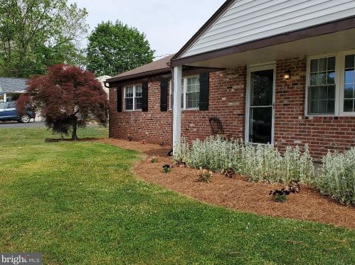 967 School St, Collegeville, PA 19426-2444