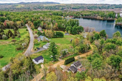 21 Coons Point Rd, Belmont, NH 03220-4304