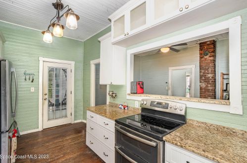 116 Center St, Cocoa, FL 32922-7714