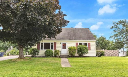 20 Holly Dr, Nashua, NH 03063-3011