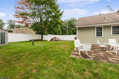 502 Ridge Rd, West Milford NJ  07480-1940 exterior