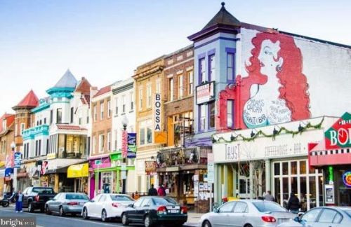 1916 Calvert St, Washington DC 20008-2663 exterior