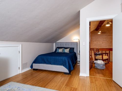 9027 Mockingbird Dr, Sanibel FL  33957-3609 exterior