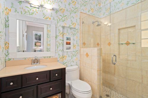 1215 Crestwood Dr, Delray Beach FL  33483-7211 exterior