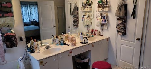 11360 20 St, Hollywood FL 33029-5237 exterior