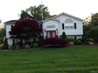 1 Knight Ct, Sparkill, NY 10976-1055