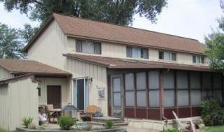 1112 Lauderdale Pl, La Crosse, WI 54603-1606