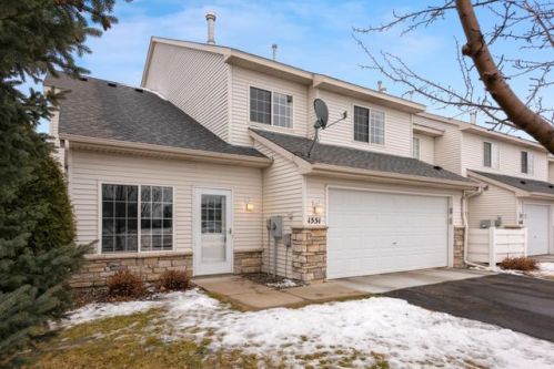 1551 Prosperity Ln, Minnetrista, MN 55387