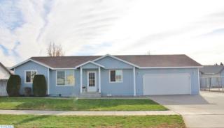 4810 Kalahari Dr, Pasco, WA 99301-8111