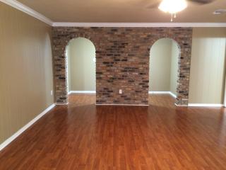 3933 Cape Hatteras Dr, Baton Rouge LA  70814-5104 exterior