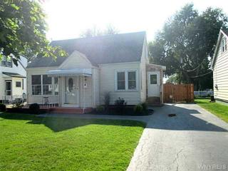 301 Tudor Blvd, Buffalo, NY 14220-2823