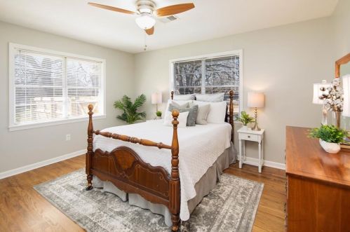 2011 Wilhelm Dr, Bryan TX 77803-6012 exterior