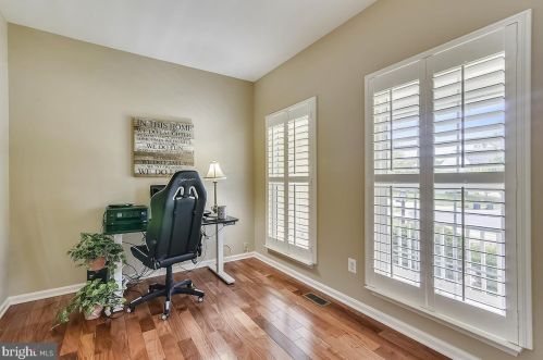 527 Rugby Ct, Purcellville VA  20132-3415 exterior