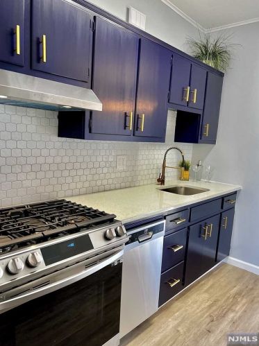 2 Chapman St, Bloomfield NJ  07003-3719 exterior